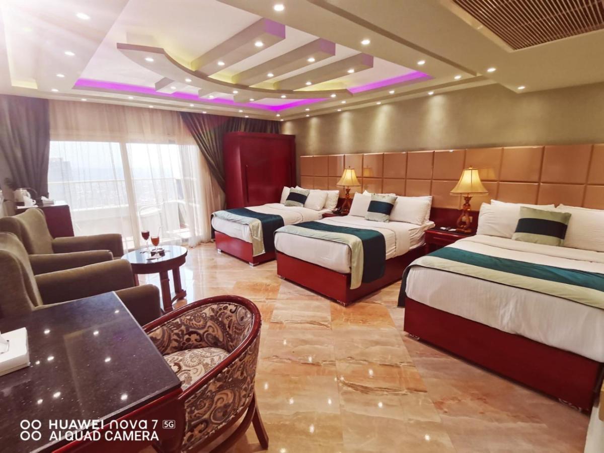 Pyramids Nile Tower Hotel Kaherah Luaran gambar